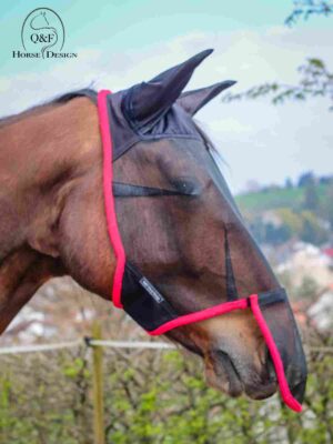 Halftermaske mit Ohren und Nasenteil